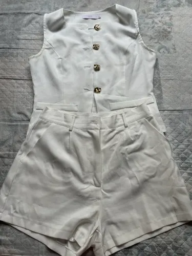 Conjunto de short e blusa