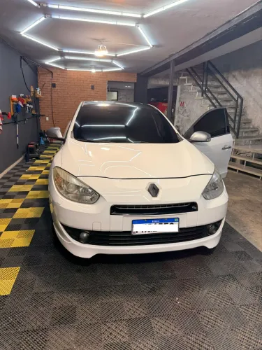 Renault Fluence Sedan GT Sport 2013