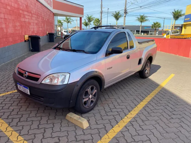Chevrolet Montana 1.4 8V Conquest Econoflex 2P 2009