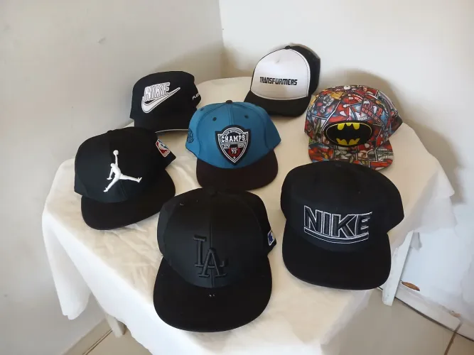 BONÉS 