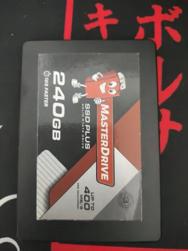 SSD 240GB SEMI NOVO (COM WINDOWS INSTALADO)