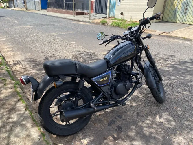 Suzuki Intruder 125 2005