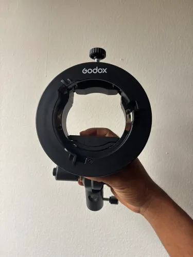 Godox S2