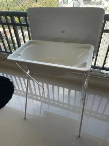 Vendo Banheira com trocador
