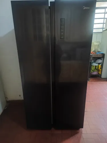 Geladeira Side by Side 511L Inverter Preta Conectada Midea