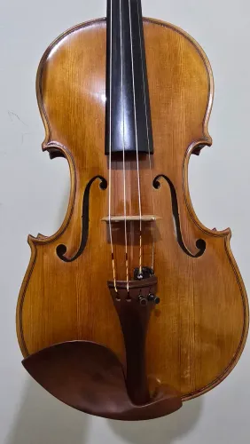 Violino Stradvari Adriano Alberge 2025