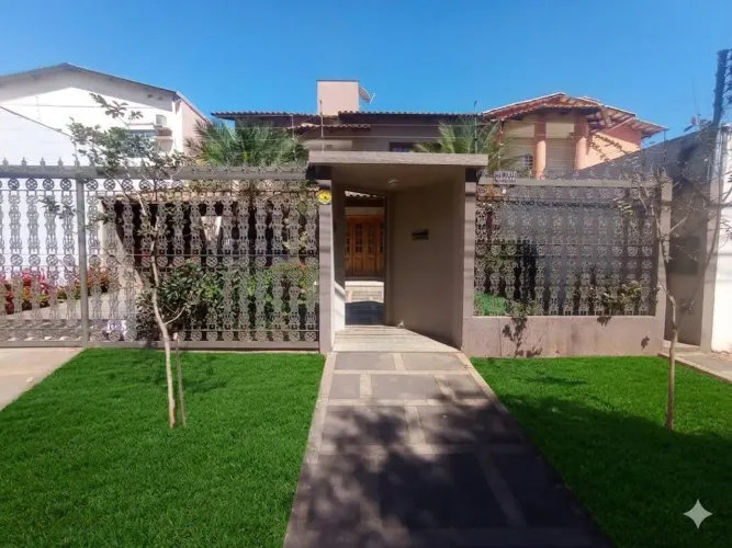 SOBRADO COM 4 DORMITÓRIOS (1 SUÍTE), 4 VAGAS, 530M² ÁREA PRIVATIVA À VENDA EM JARDIM DA LU