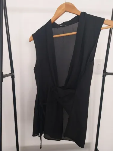 Blusa preta 38 marisa