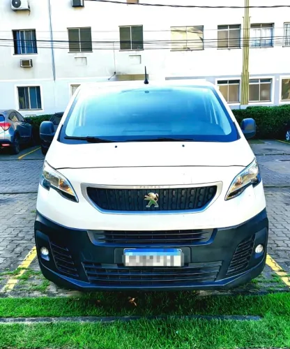 Peugeot Expert Cargo 1.5 Turbo Diesel 2023