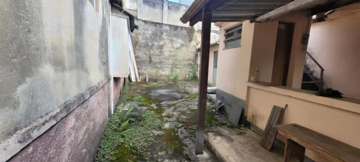 VENDA de casa no centro de Barbacena