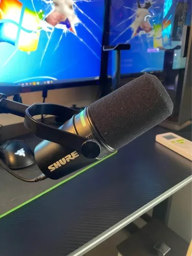 Microfone Shure MV7+
