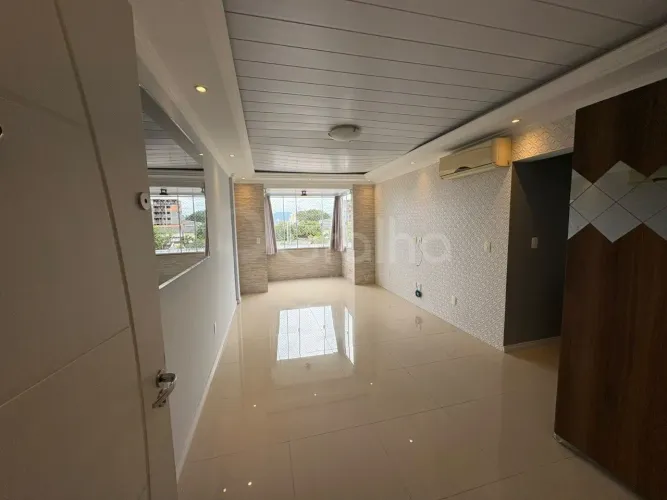 Apartamento de 74m² com 3 quartos em Capoeiras