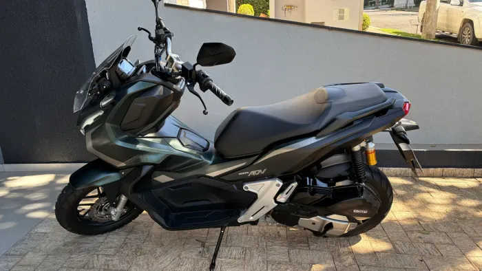 Honda ADV 150 23/24 Único Dono 1.600 km Revisões Honda