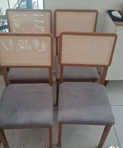 Conjunto cadeira de jantar