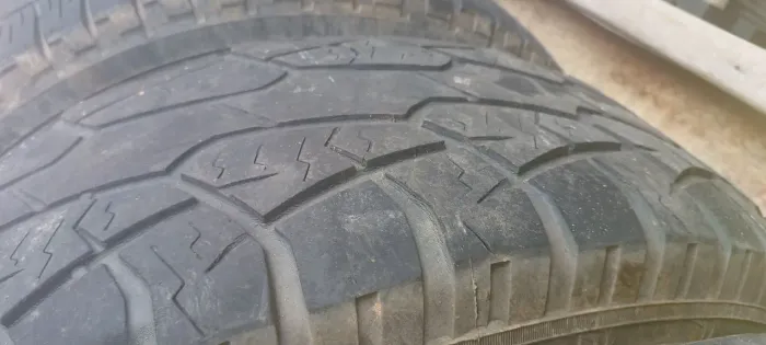 Pneus 265 70R16