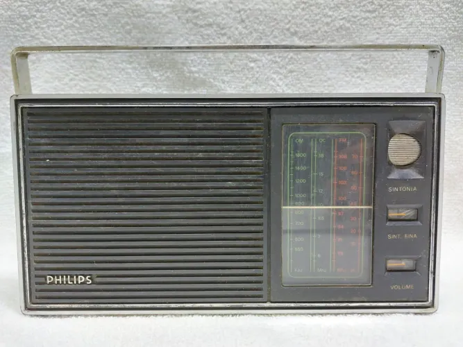 Rádio Philips Antigo AM/FM Mod Rl 302 Usado