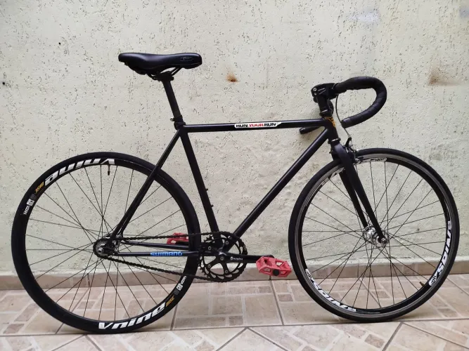 Bike fixa/single eagle cromoly.
