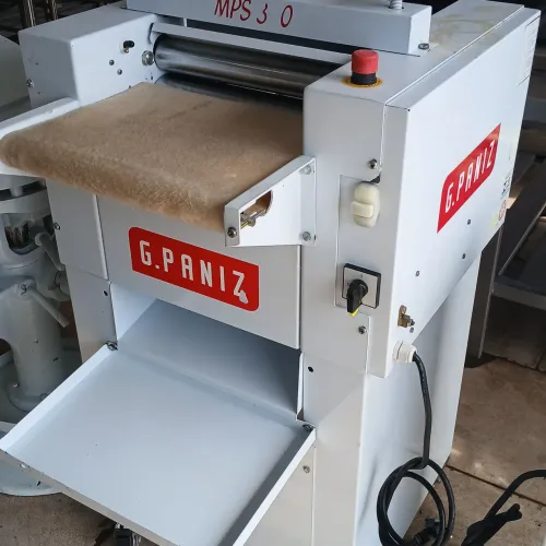Modeladora 35 centímetros marca G paniz