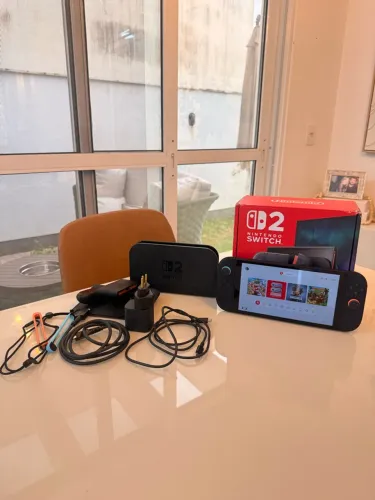 Nintendo Switch 2 praticamente novo