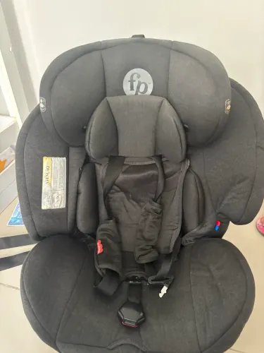 Vendo Cadeirinha para Carro Fisher Price usada