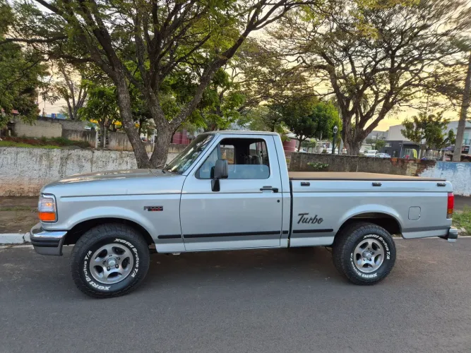 Ford F-1000 XLT Diesel Turbo 1998