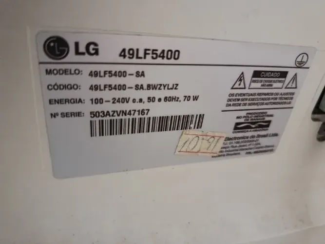 TV LG 49 POLEGADAS COM DEFEITO