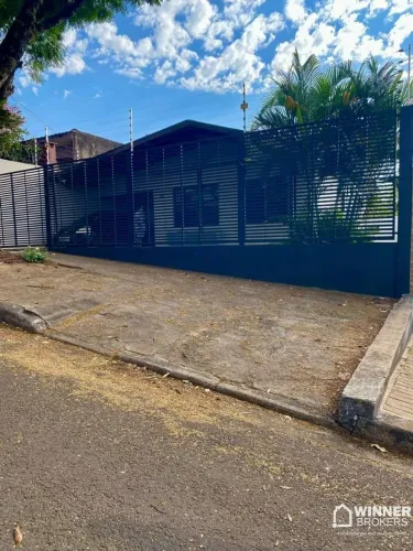 Casa com 3 dormitórios à venda, 90 m² por R$ 270.000,00 - Conjunto Residencial Ney Braga -