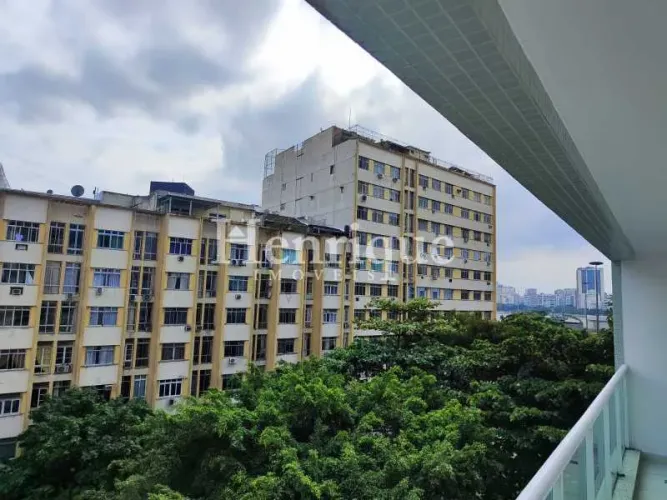 Apartamento - / Residencial / Botafogo