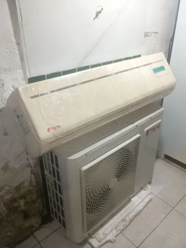 Ar-condicionado 24000 BTUs seminovo