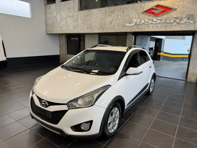 Hyundai HB20X Premium 1.6 Flex 16V Aut. 2014