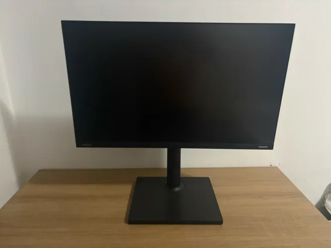Monitor Gamer Samsung Odyssey G30 24? FHD 144Hz - Novo, pouco uso