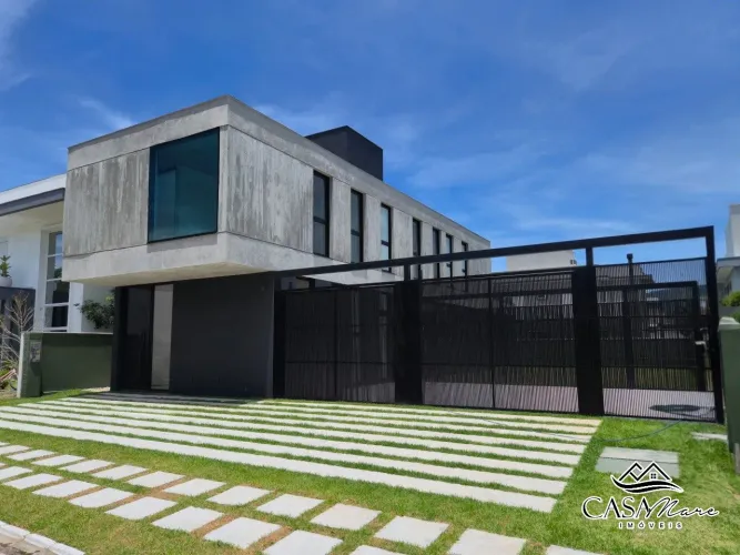 Casa à venda no condomínio Red Park, Florianópolis - com 4 suítes