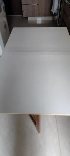 Mesa dobrável