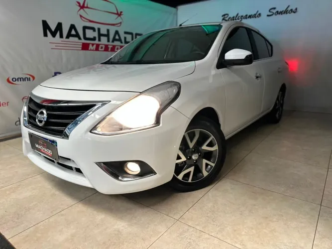 Nissan Versa SL 1.6 16V Flexstart 4P Aut. 2017