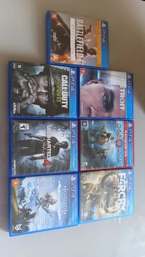 Jogos ps4 70 cada ou 350 tudo