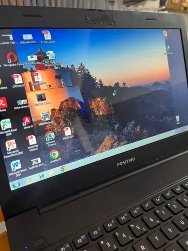 Notebook Positivo Unique S1901L - Ótimo estado