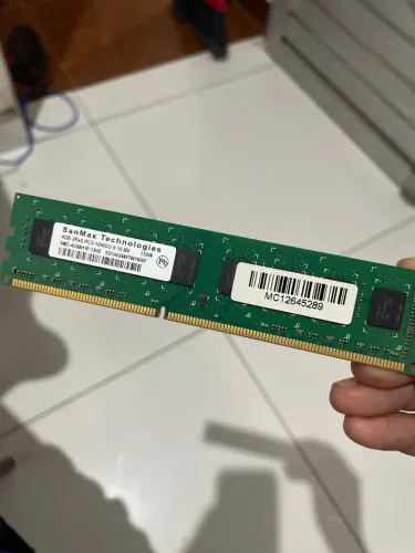 Memória RAM 4GB DDR3