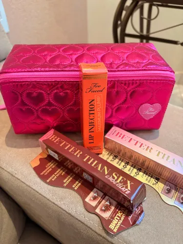 Kit Too Faced
