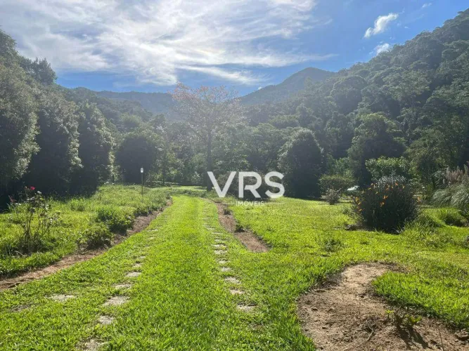 Sítio com 2 dormitórios à venda, 553686 m² por R$ 1.500.000,00 - Andradas - Teresópolis/RJ