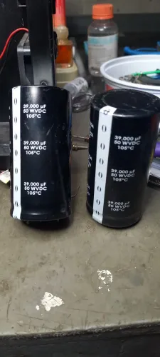 Capacitor 39.000 µF por 50v<br>50 WVDC