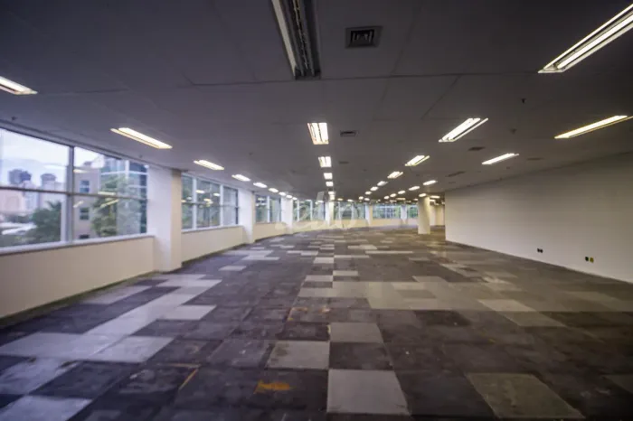 Comercial para alugar no(a) Jardim Morumbi