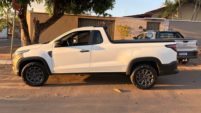 Fiat Strada Endurance 1.4 Flex 8V CS Plus 2023