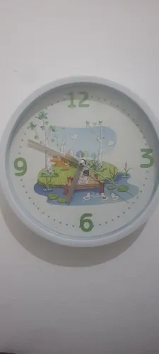 Relógio de parede infantil