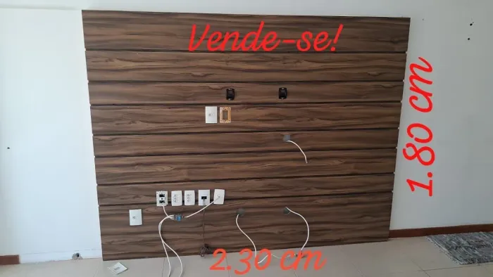 Painel de madeira