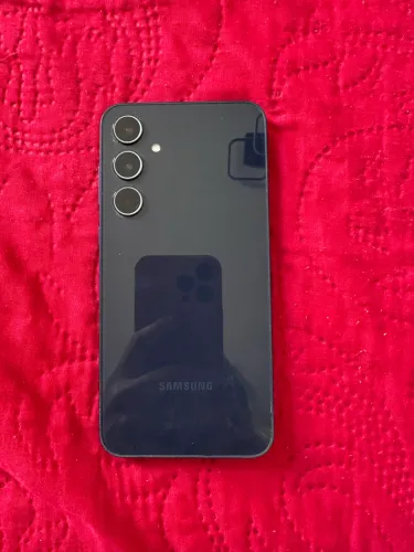 Celular A35 5G seminovo com nota fiscal 950,00 aceito cartão com taxa da maquininha
