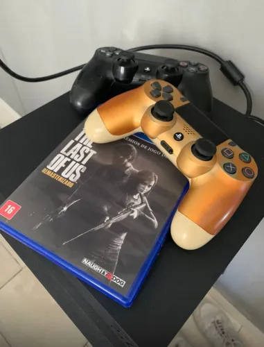 Playstation 4 Slim 2 controles