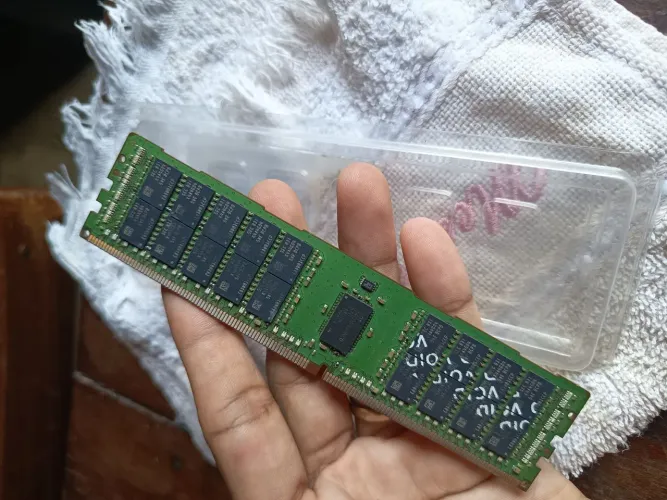 memória ram ECC REG 16GB 2133MHZ