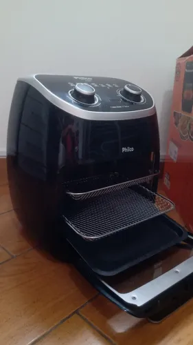 Fritadeira Philco Air Fryer Oven PFR2000P 127V semi nova c/ CX ñ Britânia Electrolux