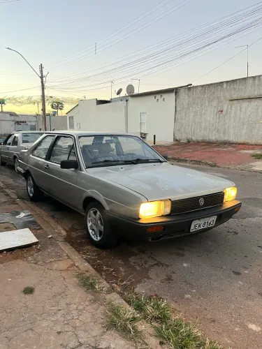 Volkswagen Santana GLI / GL/ Sport 1.8/ 2.0 (álcool) 1987