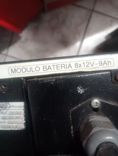 CASE 8 BATERIAS 12V 9AH